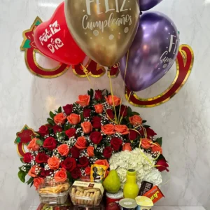 Desayuno sorpresa con rosas surtidas y globos con helio