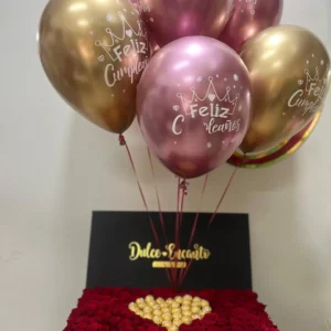 Caja gigante con rosas rojas, chocolates Ferrero Rocher y globos con helio