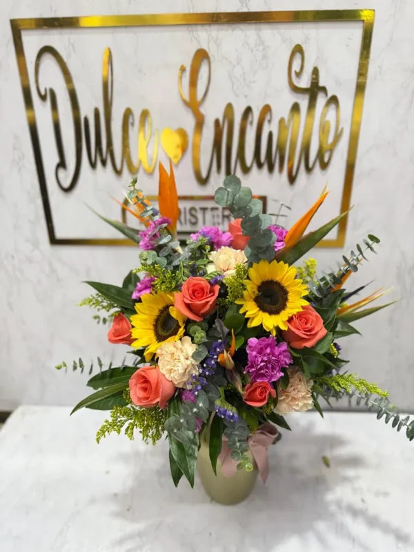 Arreglo floral con flores surtidas