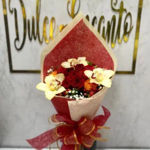 Bouquet en rosas y orquideas