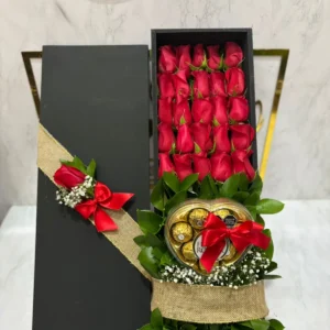 Caja con rosas y caja corazon Ferrero Rocher